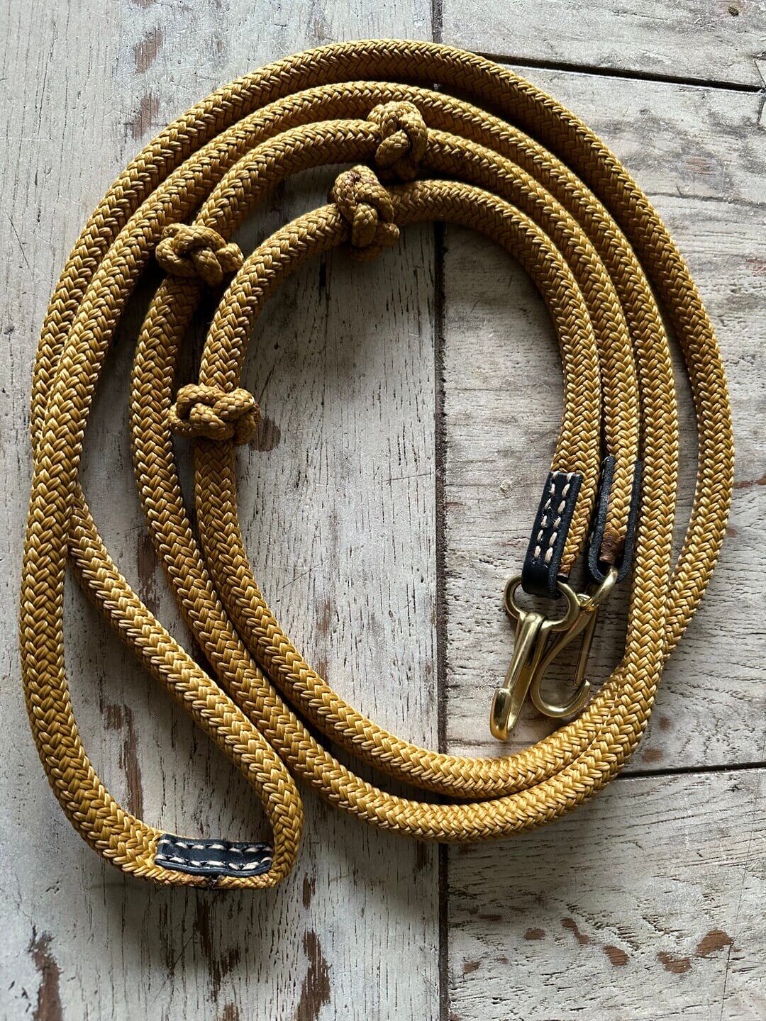 Handcrafted basic rope reins | Jossy Reynvoet